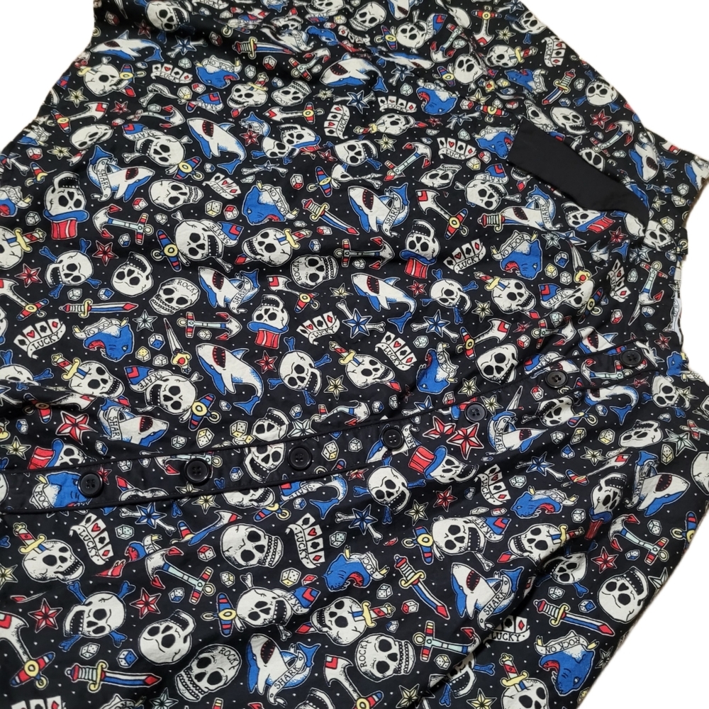 Hell Bunny Vixen Rockabilly Skull Shark Rock Skirt EUC L - Picture 2 of 4